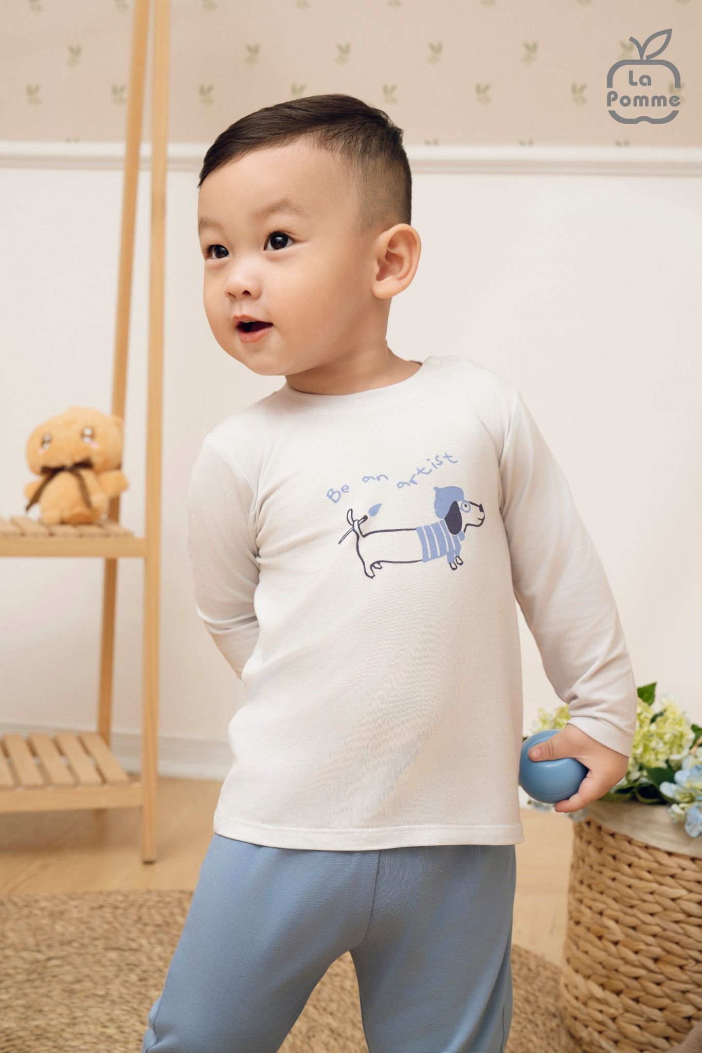  Bộ dài tay La Pomme nghệ sĩ trong ngôi nhà nhỏ 