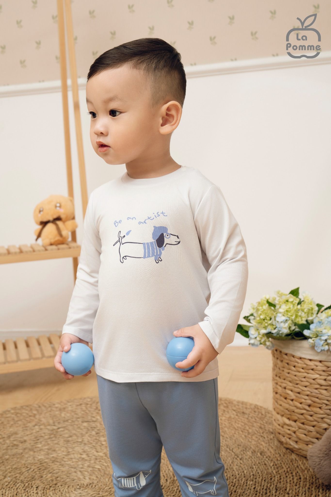  Bộ dài tay La Pomme nghệ sĩ trong ngôi nhà nhỏ 