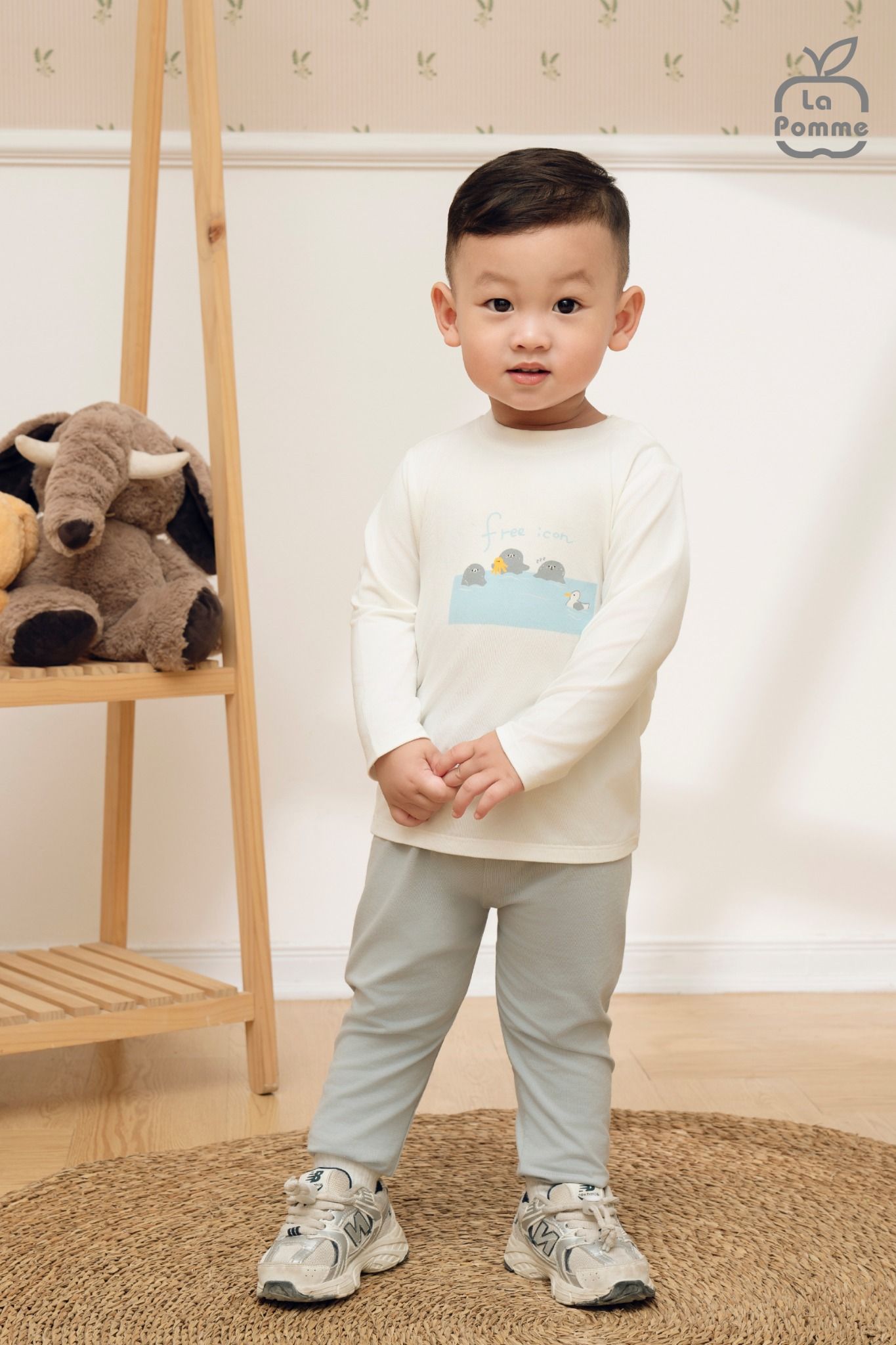  Bộ dài tay La Pomme nhóm bạn vui vẻ 