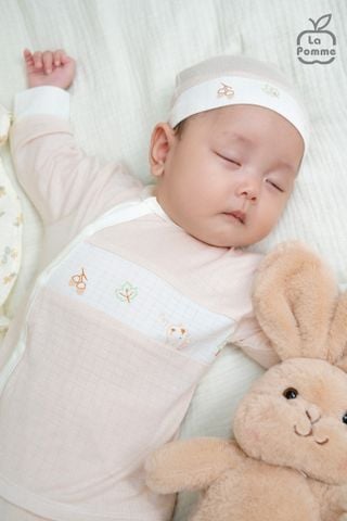  Bộ dài tay cúc lệch La Pomme truy tìm hạt dẻ 