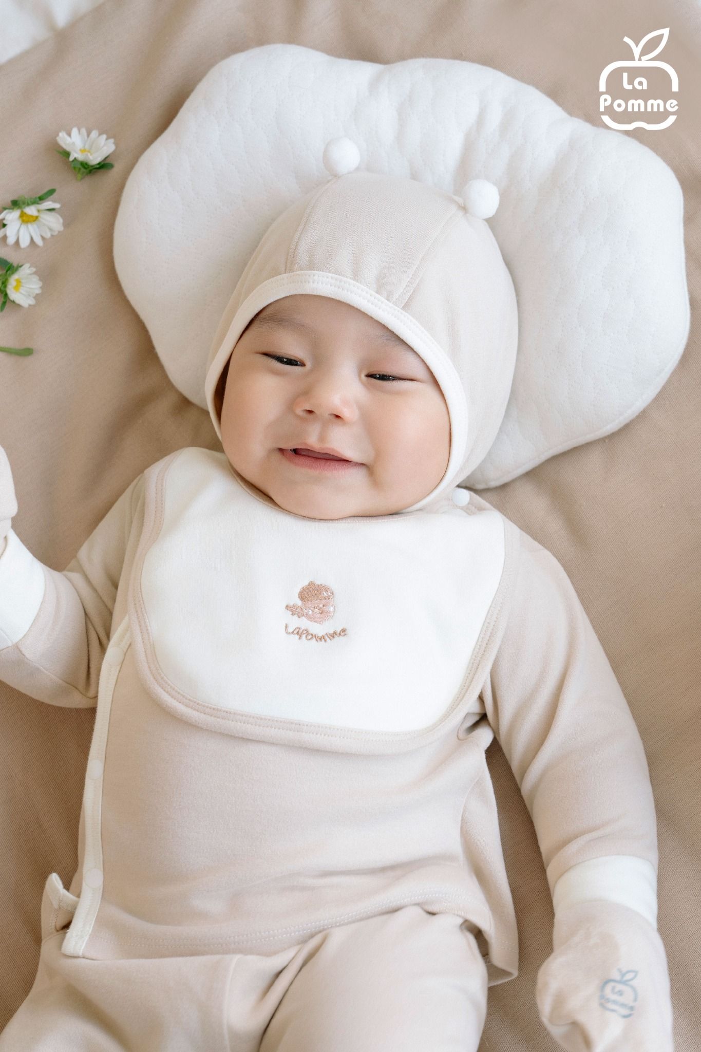  Mũ sơ sinh La Pomme phối màu dễ thương 