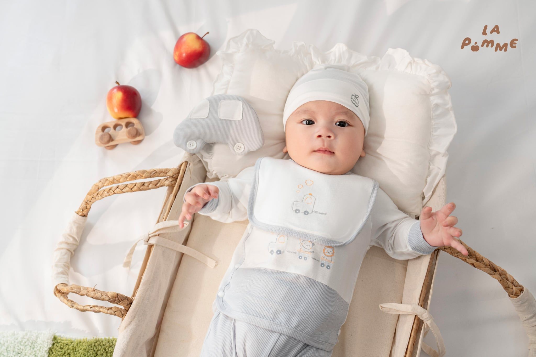  Bộ dài tay cúc lệch La Pomme đoàn tàu bé tí xíu 
