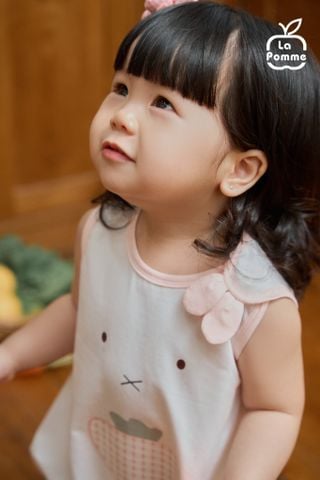  Body sát nách La Pomme thỏ hồng và dâu tây 