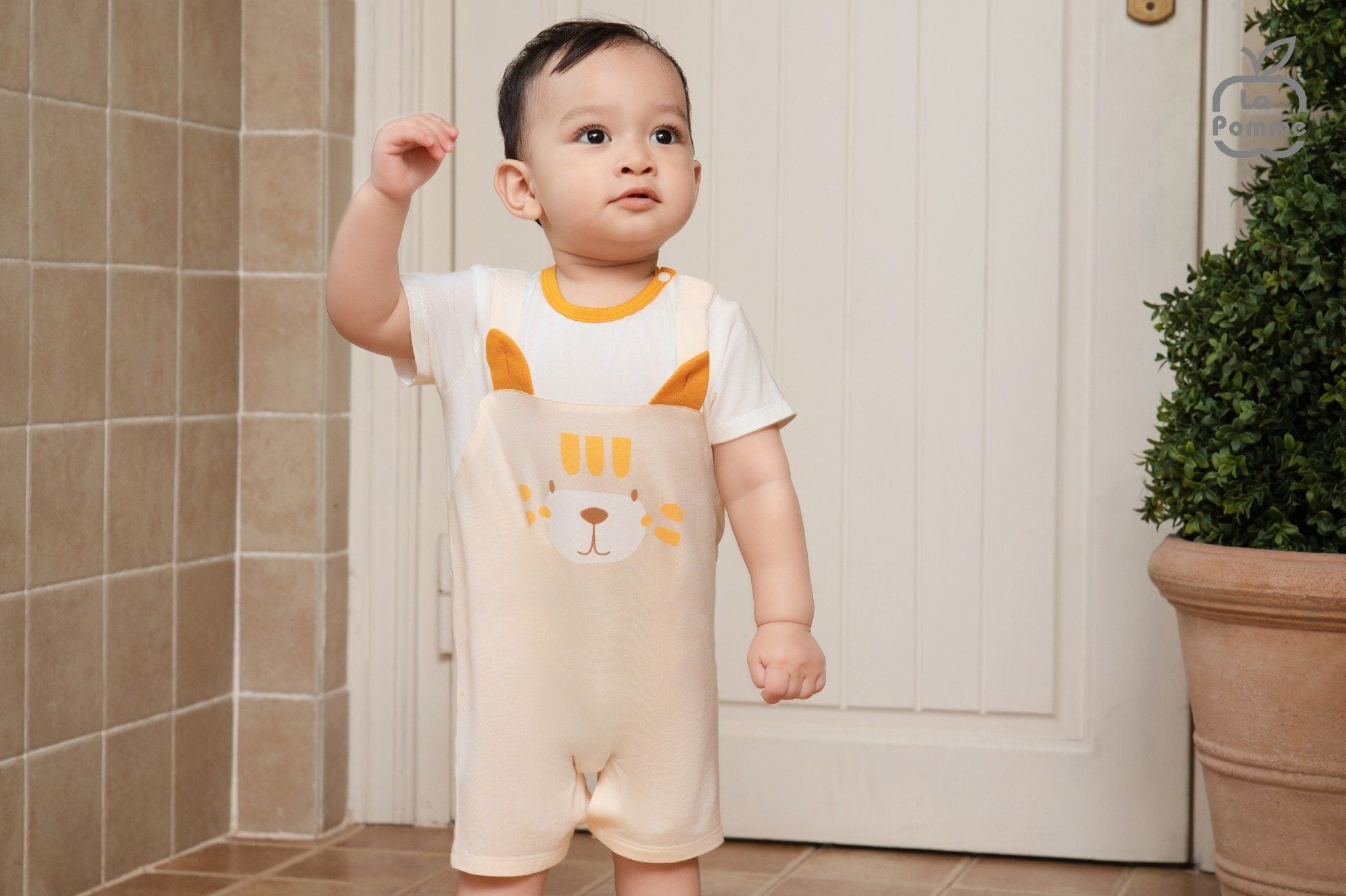  Body cộc tay La Pomme giả yếm vui tươi cùng bạn nhỏ 