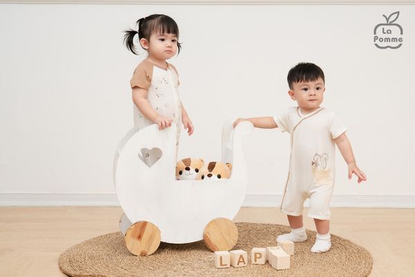  Body cộc tay La Pomme phối tay raglan họa tiết sóc nhí 