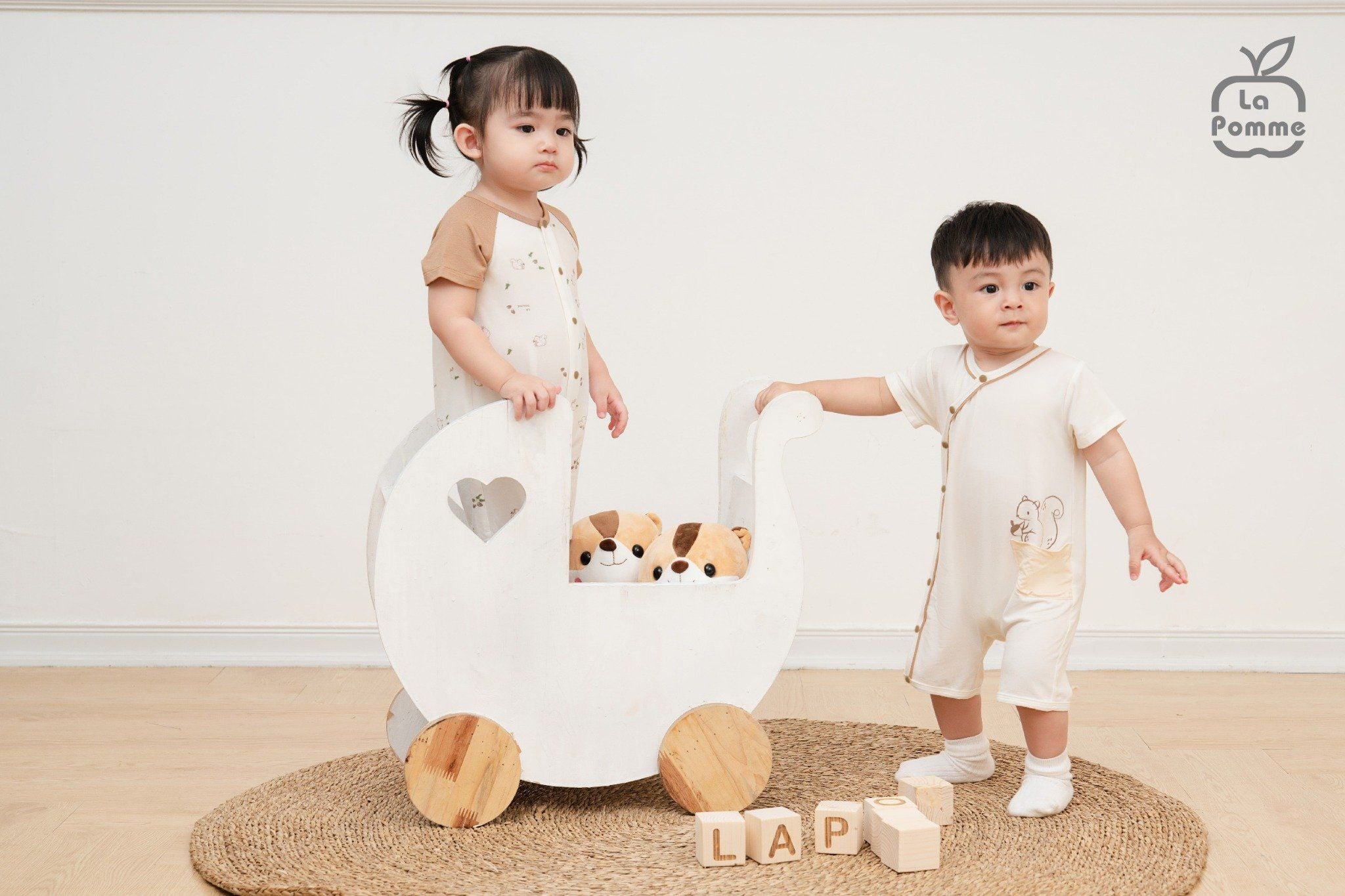  Body cộc tay La Pomme túi cách điệu sóc nhí đáng yêu 