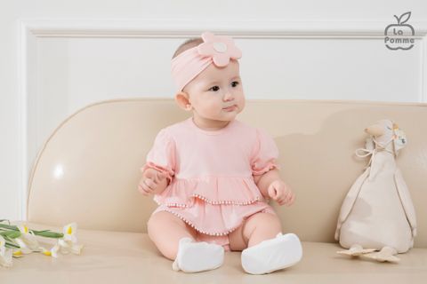 Body cộc tay La Pomme kèm băng đô bông hoa nhỏ 
