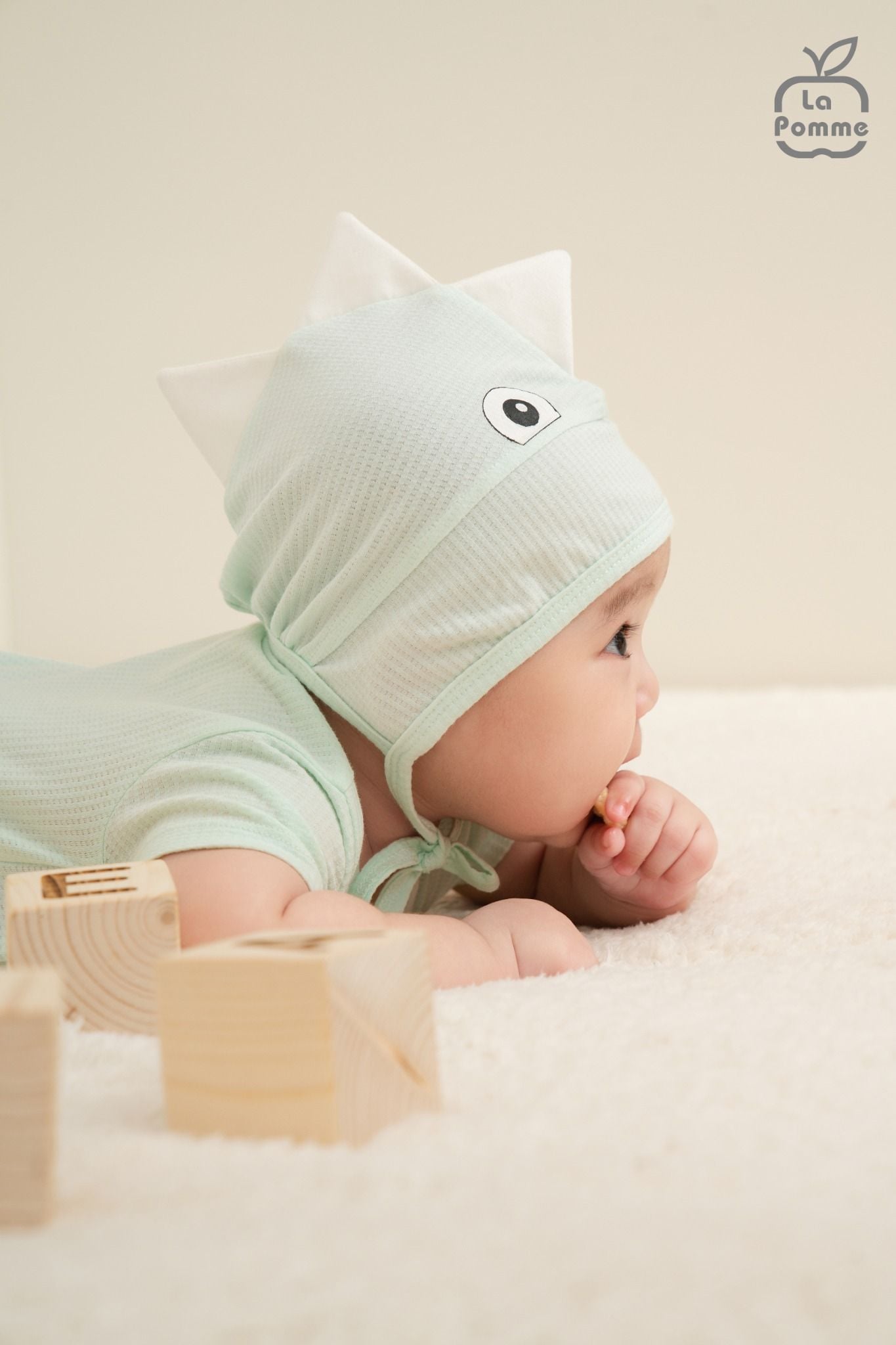  Set body cộc tay La Pomme kèm mũ khủng long bé con 