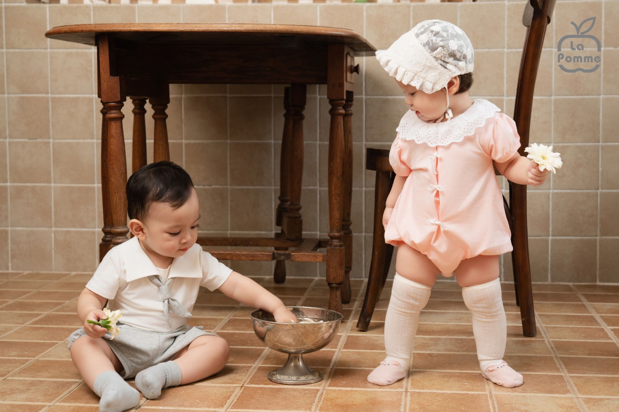  Body cộc tay La Pomme cổ cách điệu công chúa đáng yêu 