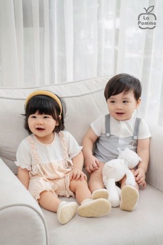  Body cộc tay La Pomme kèm nơ dây yếm điệu đà 