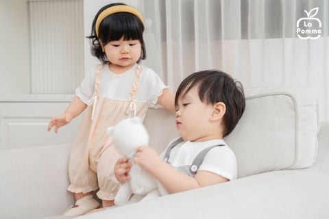  Body cộc tay La Pomme kèm nơ dây yếm điệu đà 