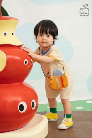  Body cộc tay La Pomme bạn ong ngộ nghĩnh 