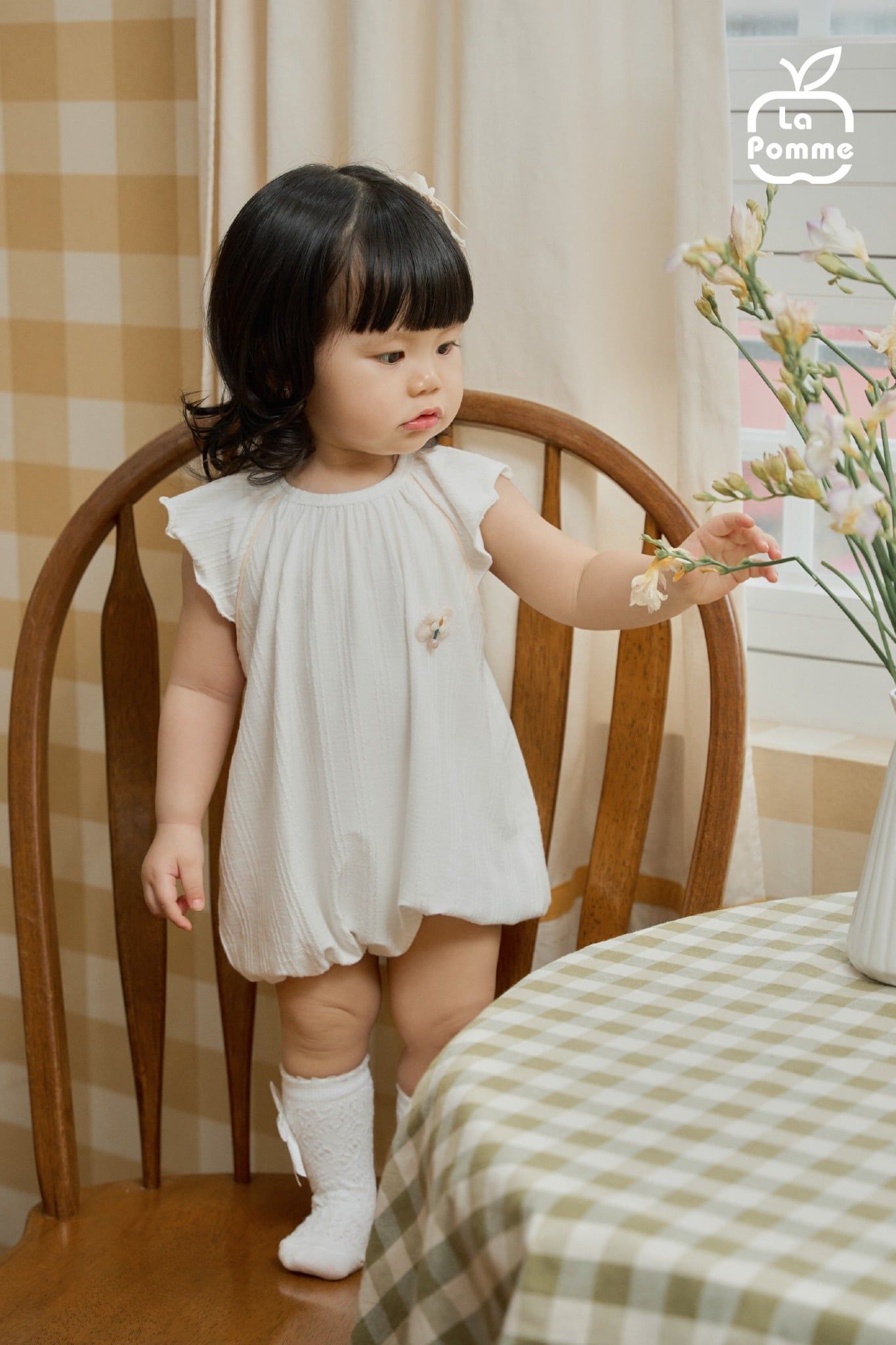  Body cộc tay La Pomme vũ điệu bồng bềnh 