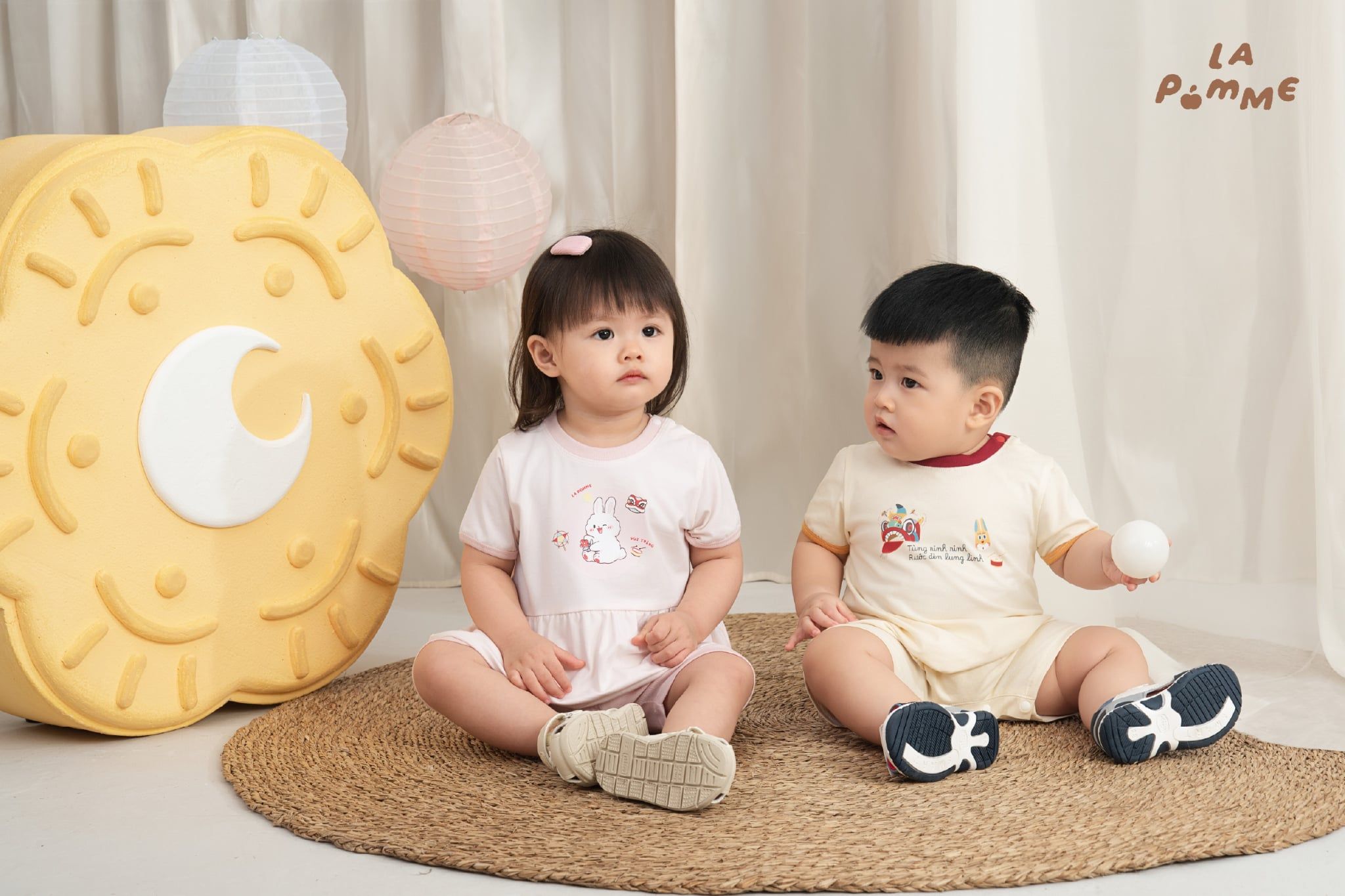  Body cộc tay La Pomme rước đèn lung linh 