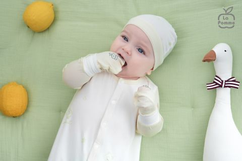  Set bao tay bao chân La Pomme họa tiết nhí cách điệu 