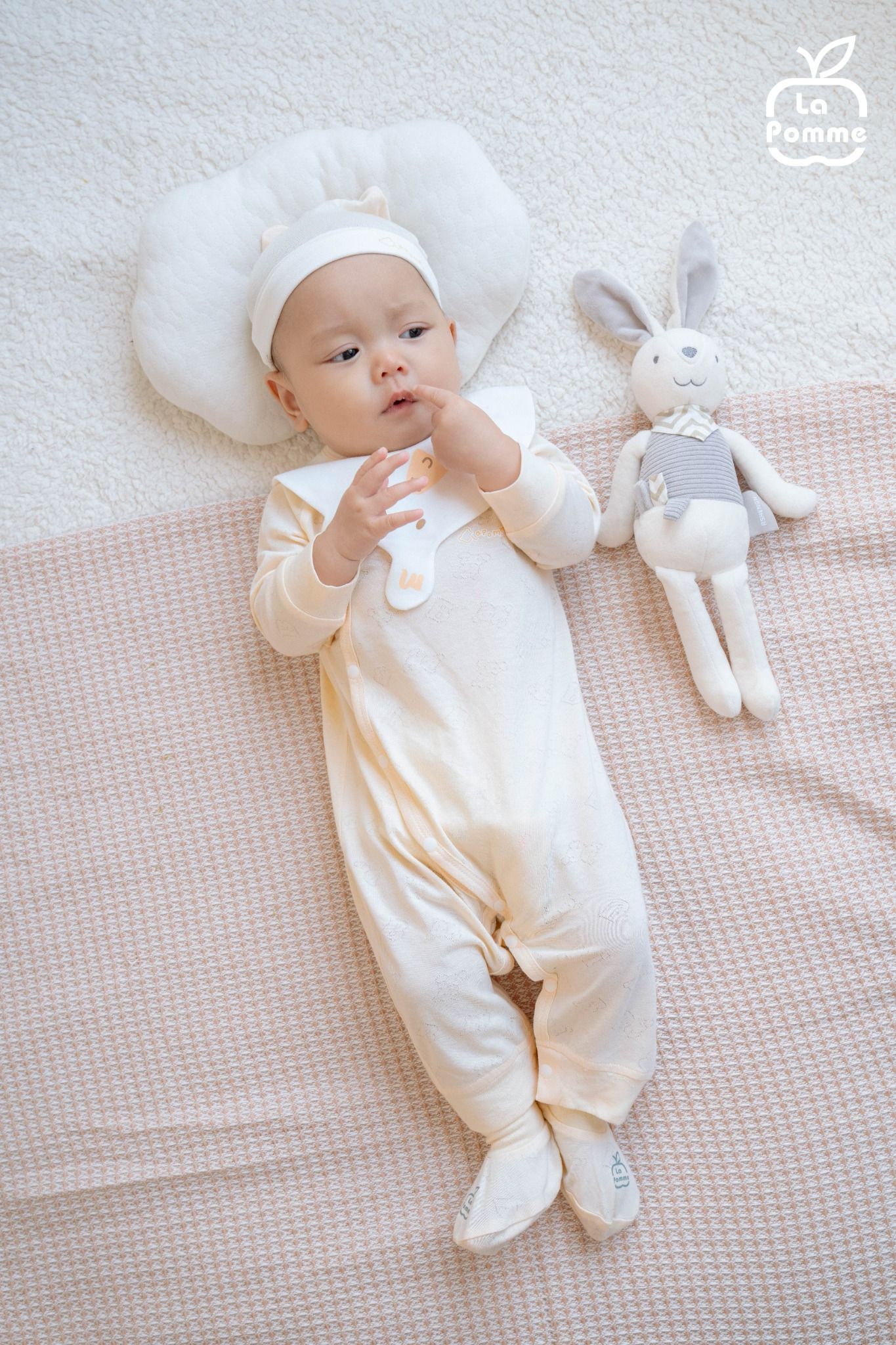  Mũ sơ sinh La Pomme dệt vân chìm gấu nhỏ 