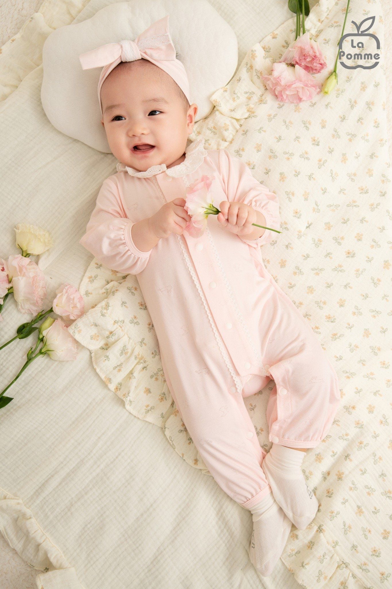  Set body dài tay kèm băng đô La Pomme phối ren điệu đà 