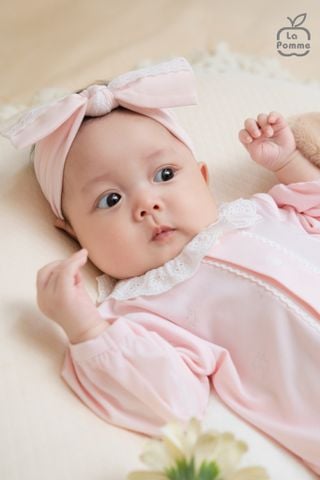  Set body dài tay kèm băng đô La Pomme phối ren điệu đà 