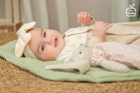  Body dài tay La Pomme phối màu họa tiết nhí 