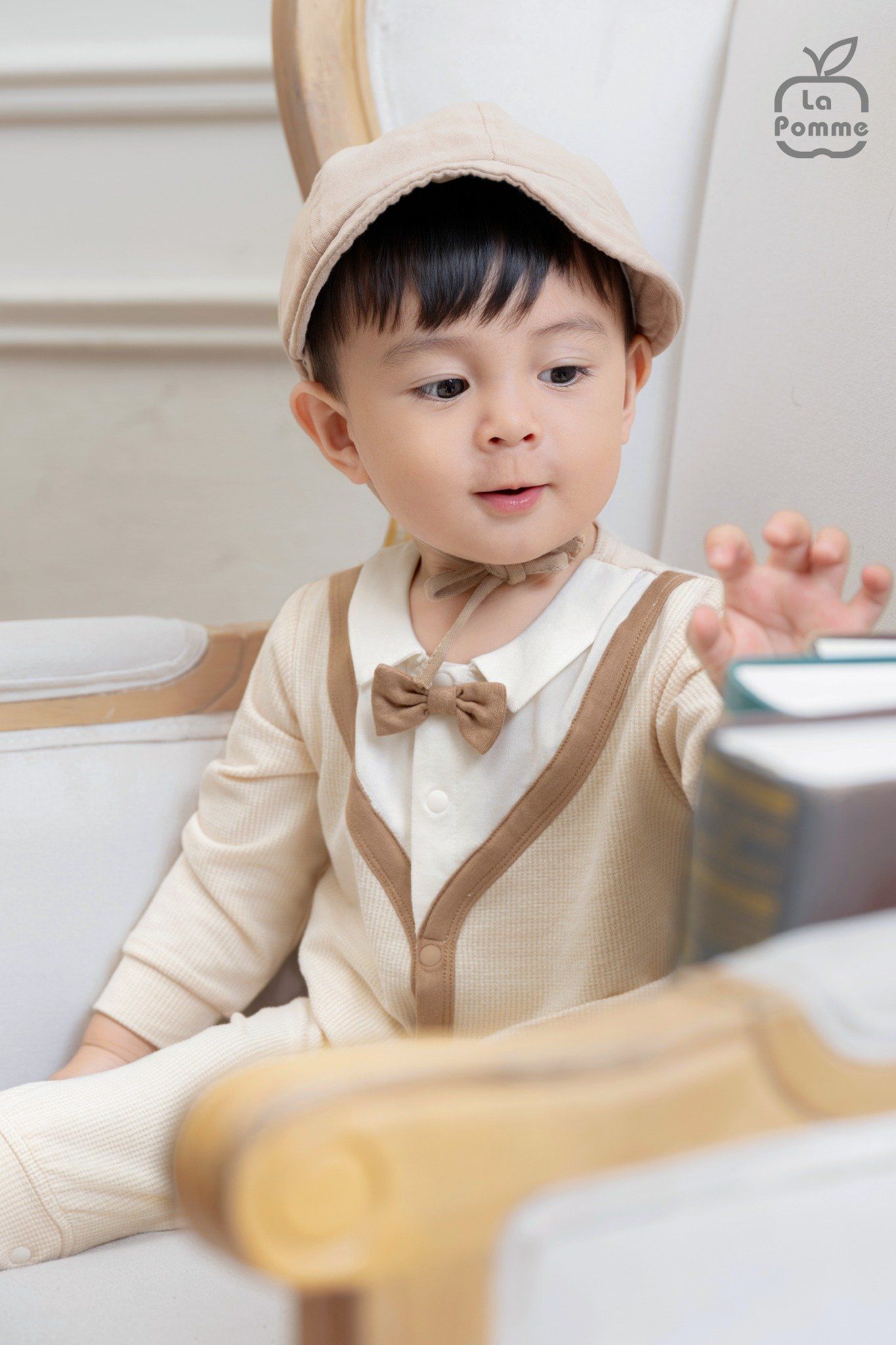  Body dài tay La Pomme bé con thanh lịch 