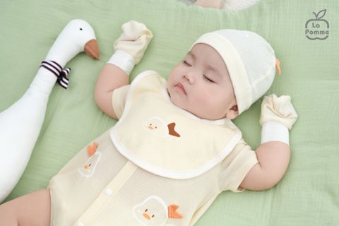  Yếm La Pomme Bé yêu bồng bềnh 