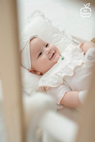  Body chip cộc La Pomme chấm bi hoa điệu đà 