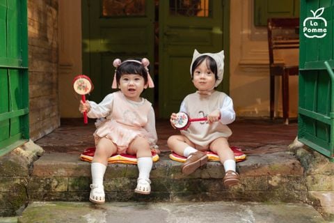  Set yếm và áo La Pomme đùa vui cùng bé 