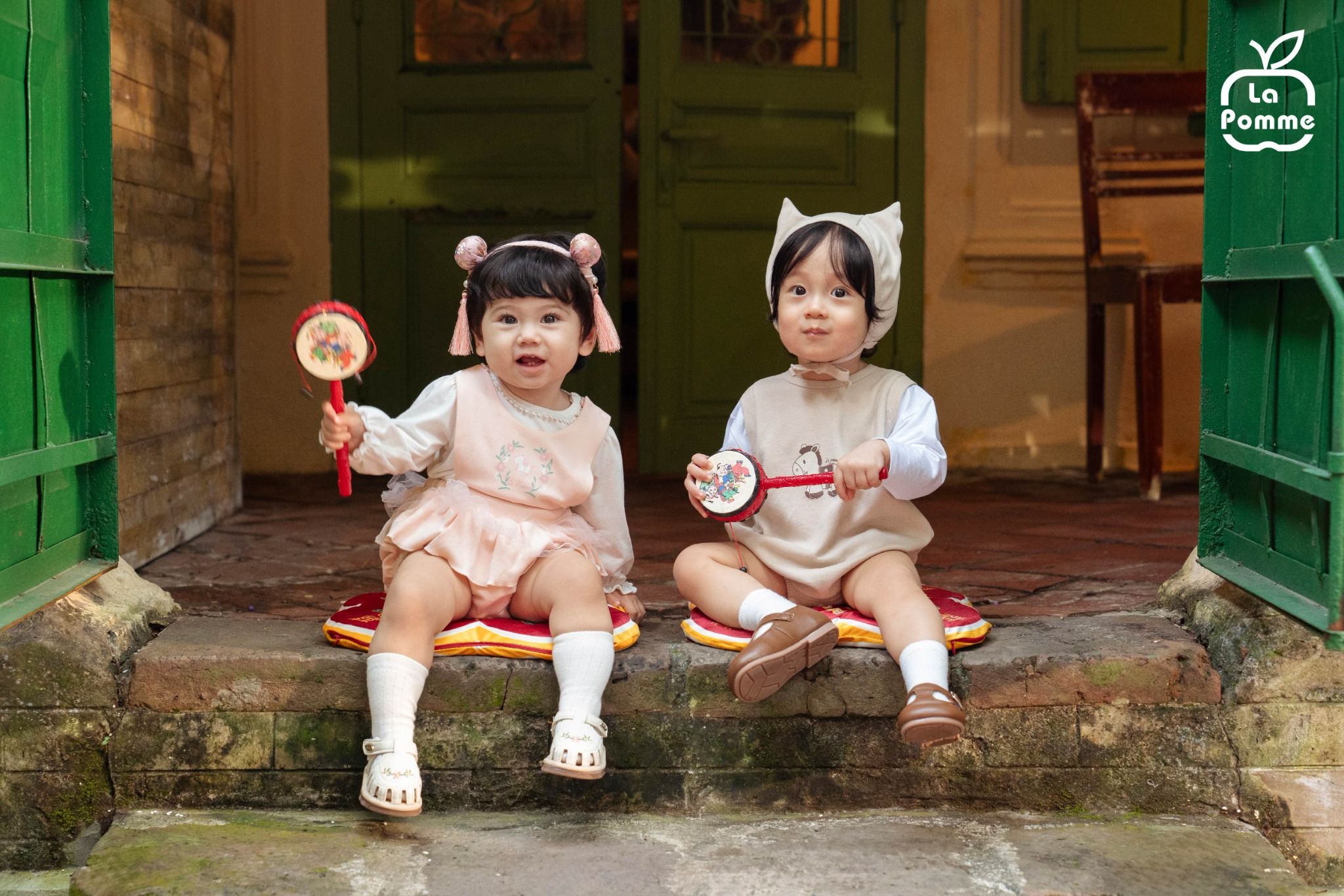  Set yếm và áo La Pomme đùa vui cùng bé 