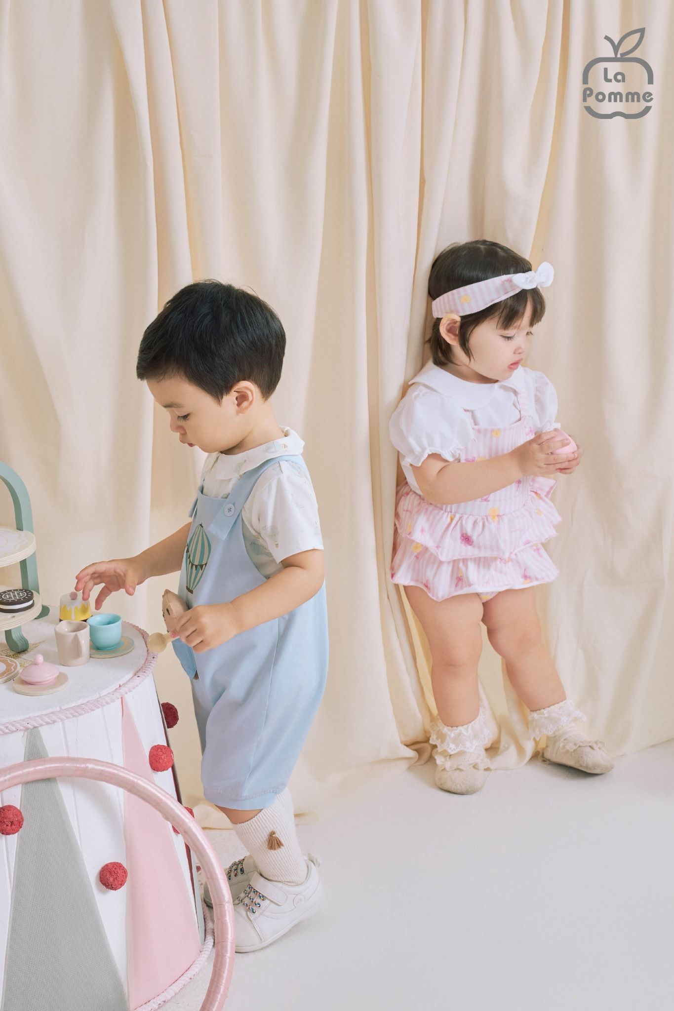  Set yếm và áo La Pomme ngày hội bóng bay 