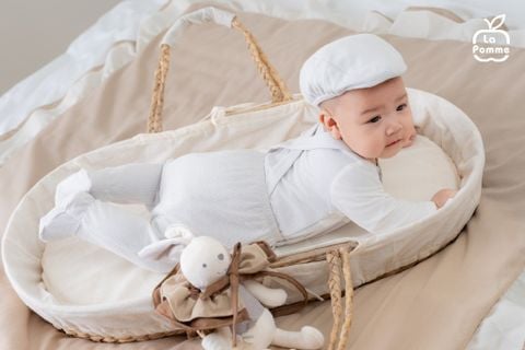  Set yếm và áo La Pomme bé vui khám phá 