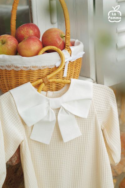  Set body chip dài tay kèm quần La Pomme cổ áo cách điệu 