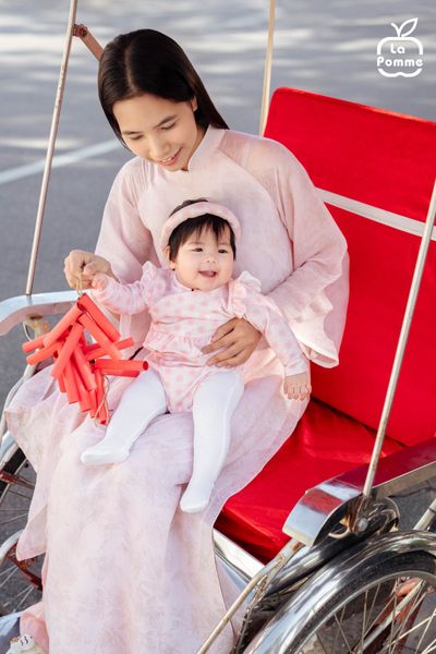  Body chip dài tay kèm quần và mấn La Pomme vườn xuân của mẹ 