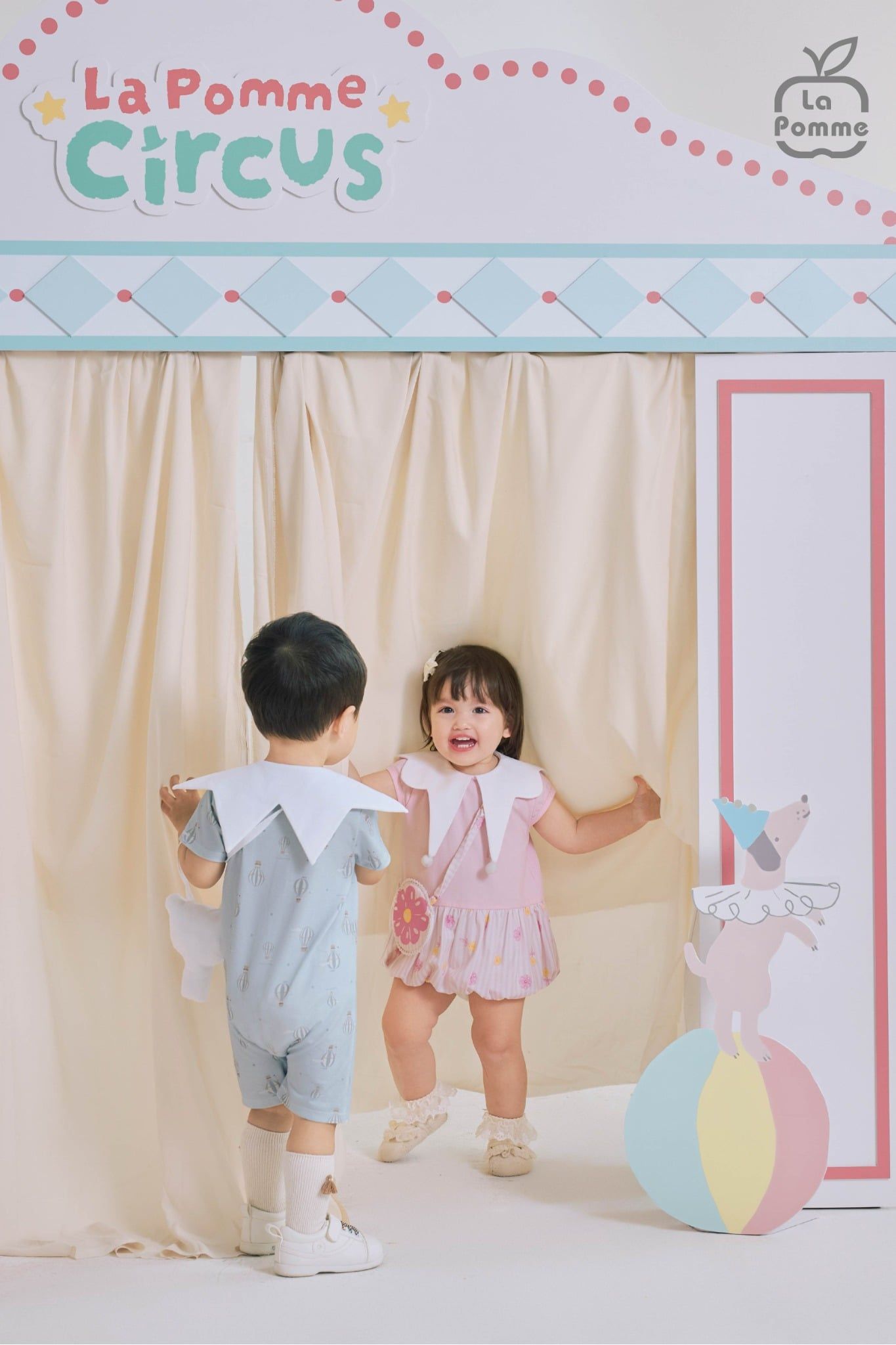  Đầm cộc tay La Pomme kèm túi hoa công chúa lễ hội 