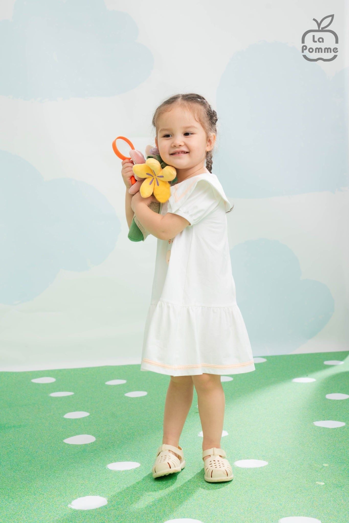  Đầm cộc tay La Pomme dạo chơi cùng nắng mai 