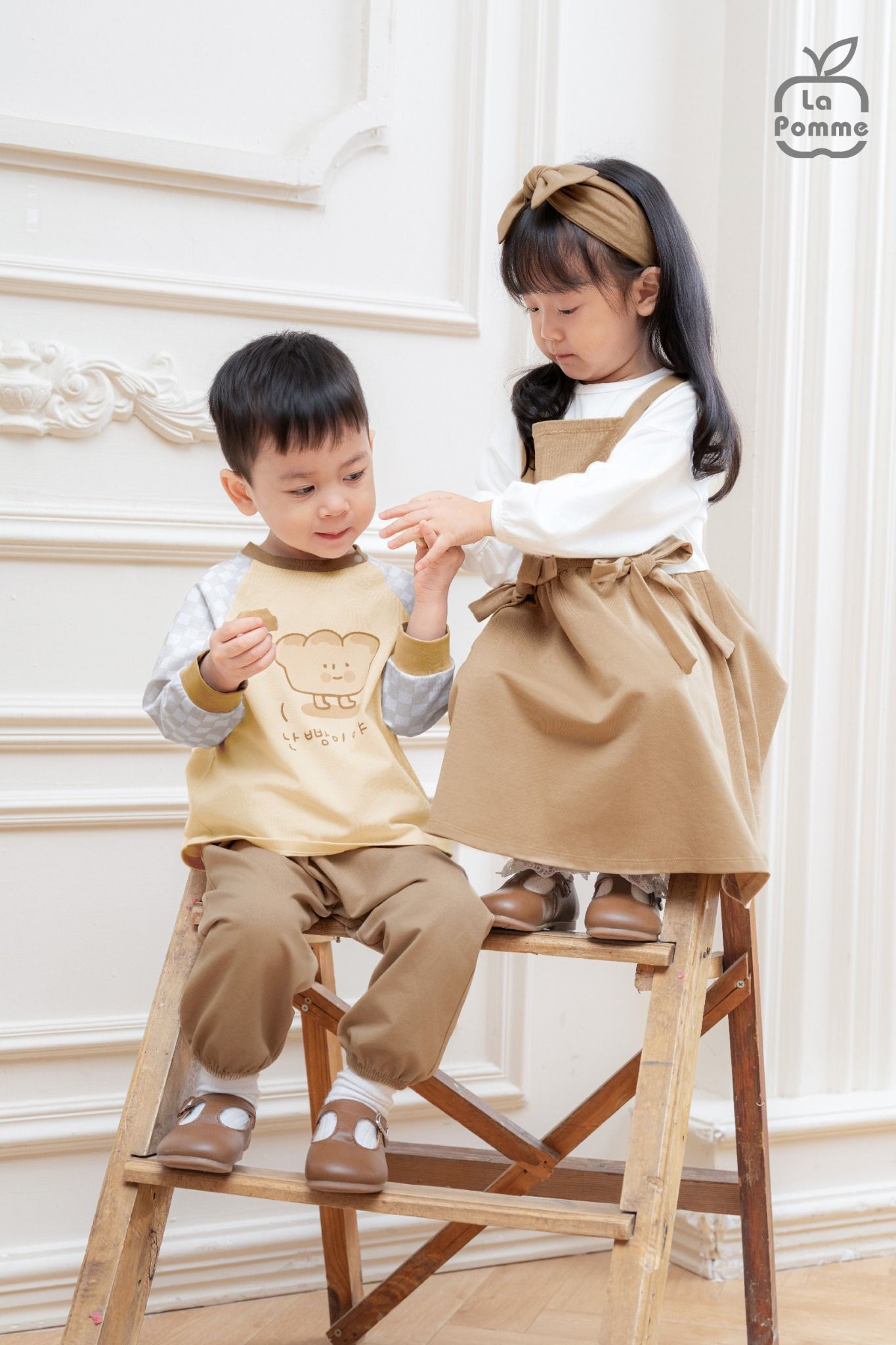  Đầm dài tay La Pomme ji won 