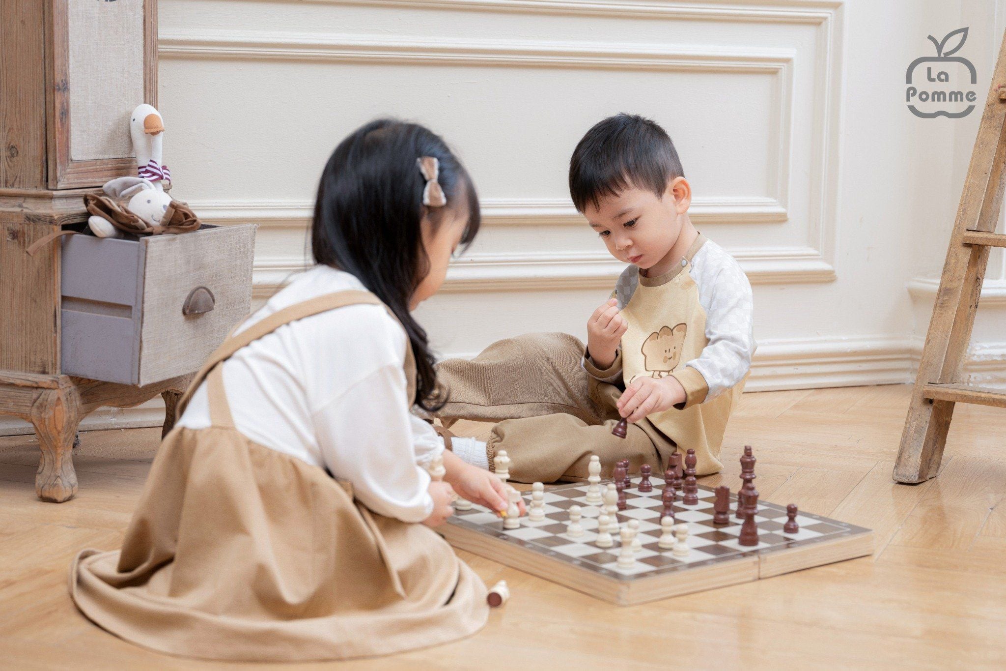  Đầm dài tay La Pomme ji won 