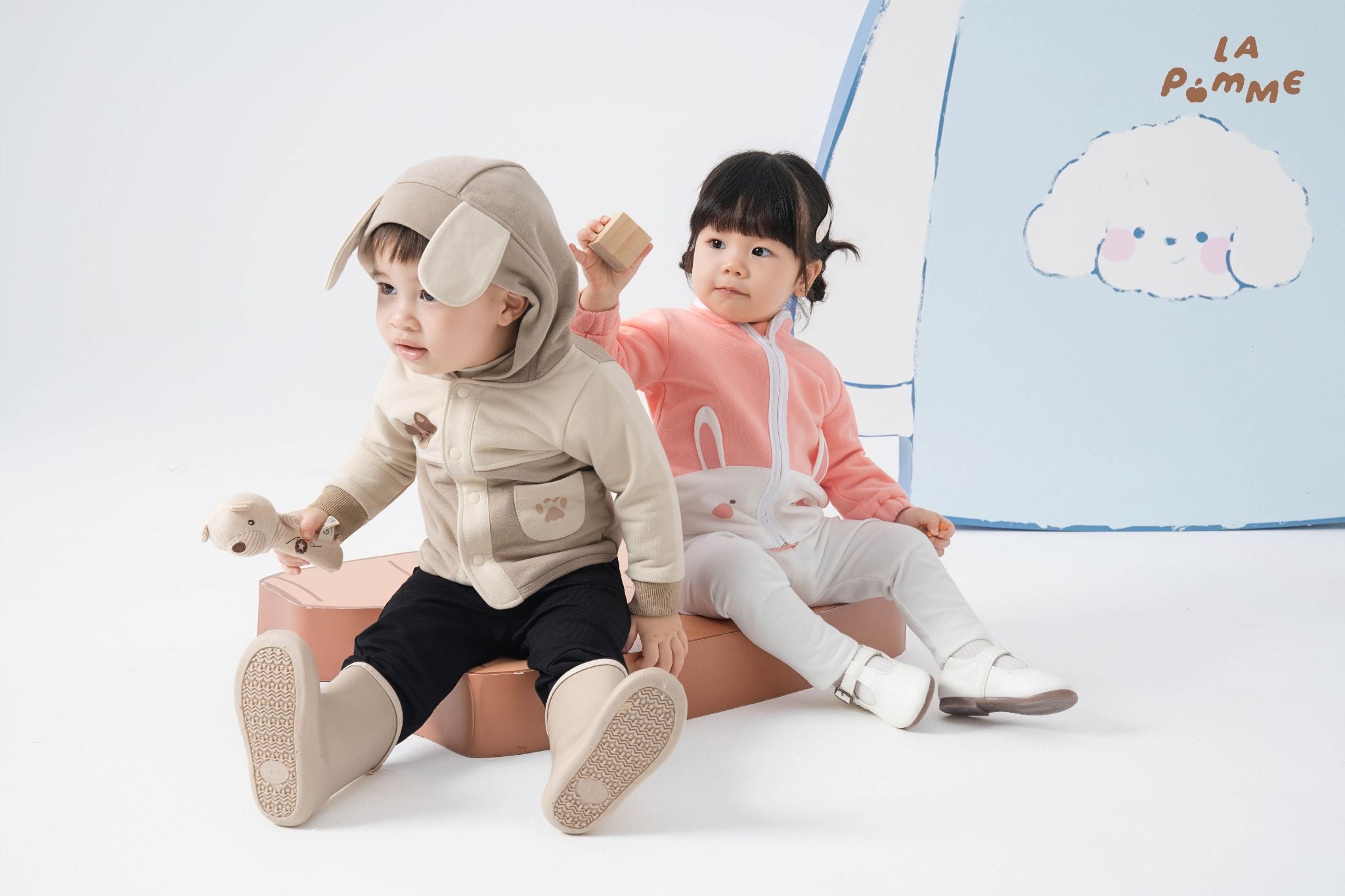  Áo khoác La Pomme chuyến phiêu lưu của cún Milo 