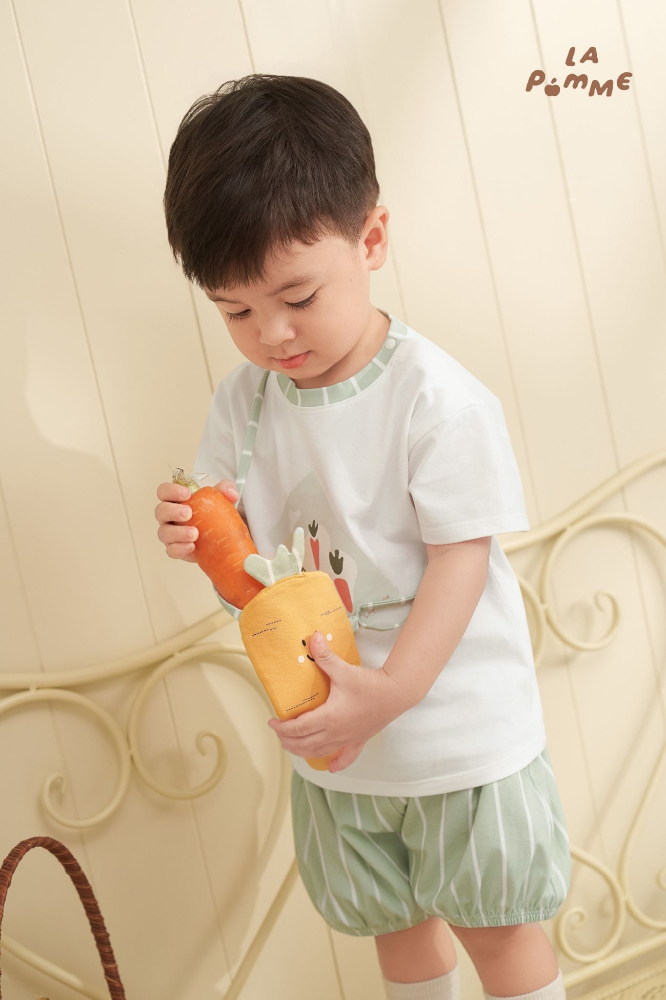  Đồ chơi La Pomme giỏ cà rốt vui nhộn 