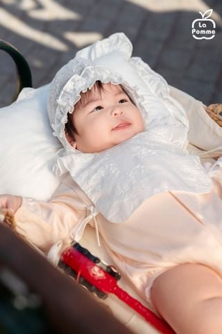 Yếm sơ sinh La Pomme vườn hoa mộng mơ 