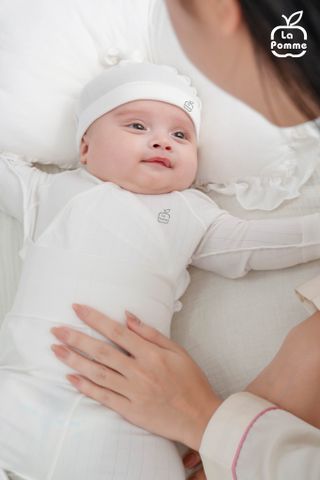  Mũ sơ sinh La Pomme đường may lật êm ái 