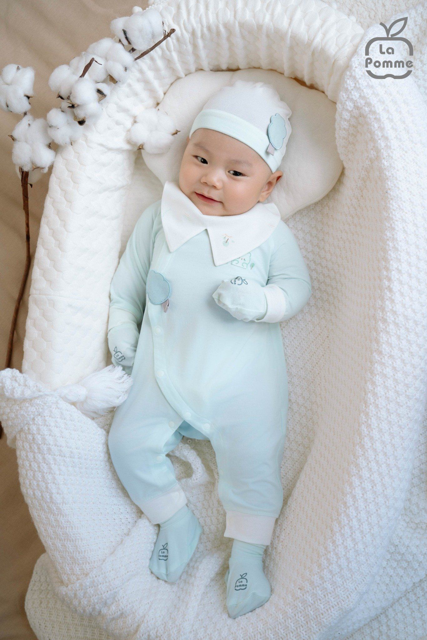  Yếm La Pomme mềm mịn đón con yêu 