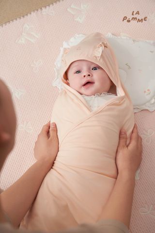  Gối La Pomme nhành hoa điệu đà 