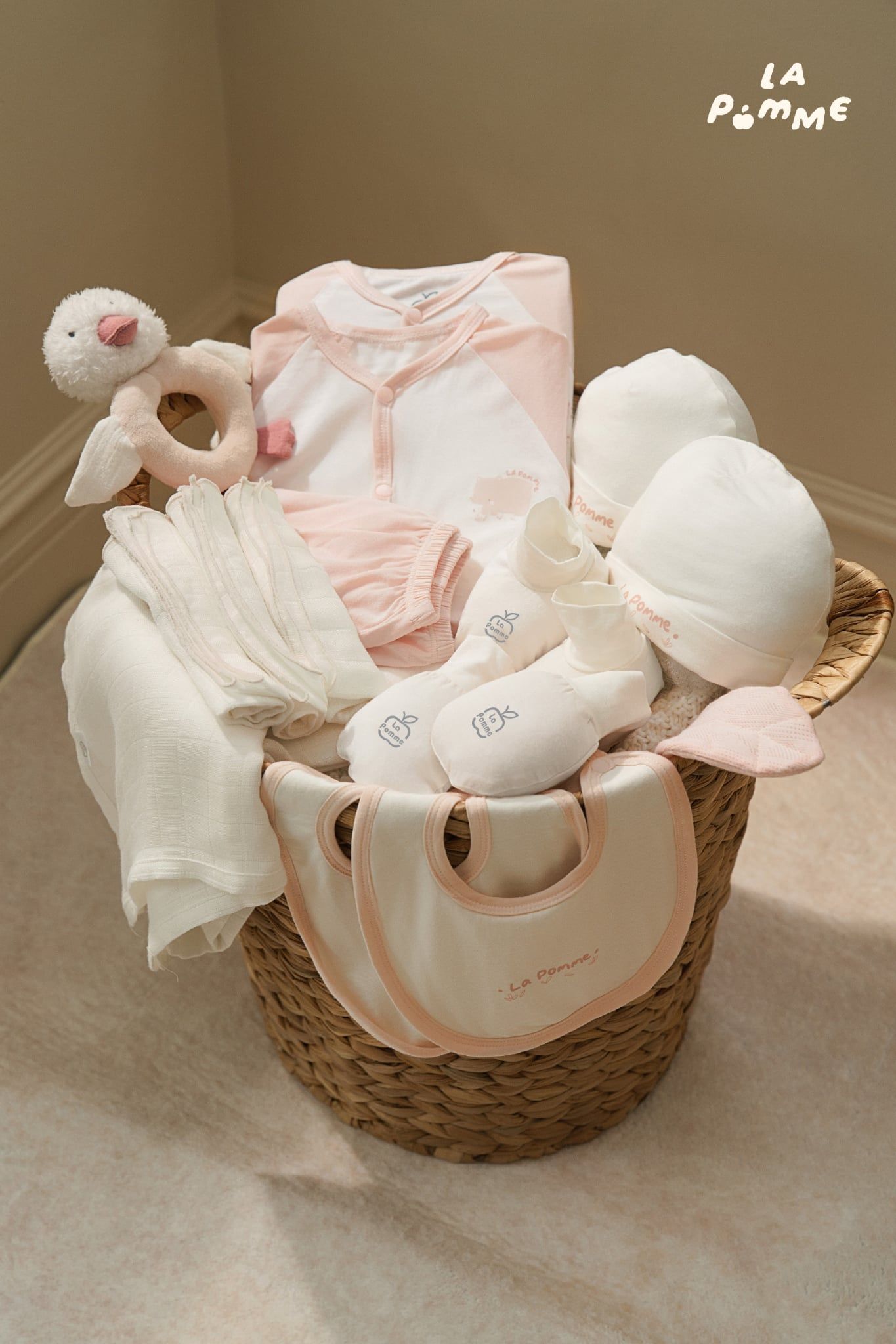  Combo đi sinh La Pomme chào thiên thần nhỏ 