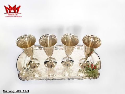  Bộ 8 ly bằng đồng mạ bạc cổ điển của Tây Ban Nha. 