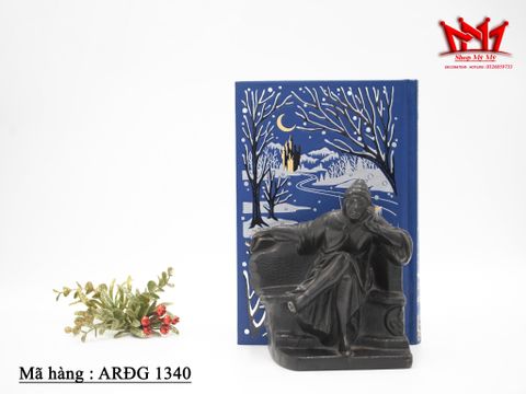  CẶP CHẶN SÁCH THIẾC TƯỢNG NHÀ TƯ TƯỞNG CỔ ĐIỂN (ARĐG 1340) 