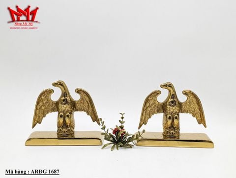  Cặp tượng đại bàng bằng đồng thau nguyên khối cổ điển tuyệt đẹp của Đức dùng để làm giá đỡ sách. 