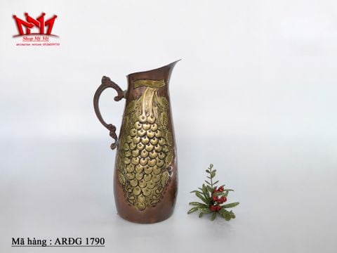  Bình đồng hình chùm nho họa tiết nổi của Ấn Độ 