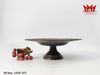 Chiếc mâm bồng bằng đồng (còn gọi là đĩa đựng hoa quả) dùng trong trang trí trưng bày bánh kẹo, hoa quả .