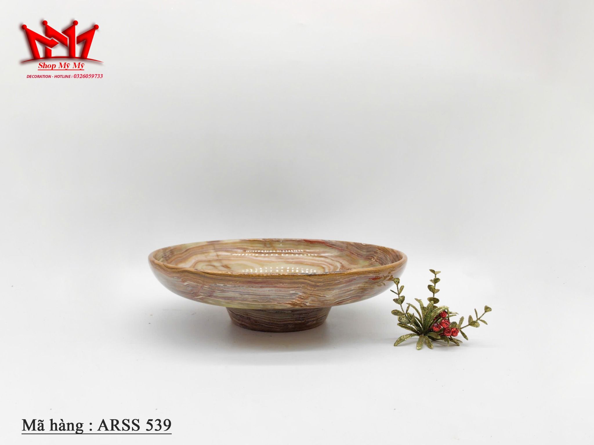 1 chiếc quả bồng được làm bằng đá lạ mắt và độc đáo