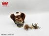 Chai rượu hình đại bàng được làm bằng gốm sứ